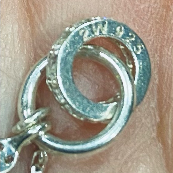 Sterling Silver Hawaiian w/ CZ Hoop and Dangling Floral Engraved Heart Plumeria - Picture 3 of 3